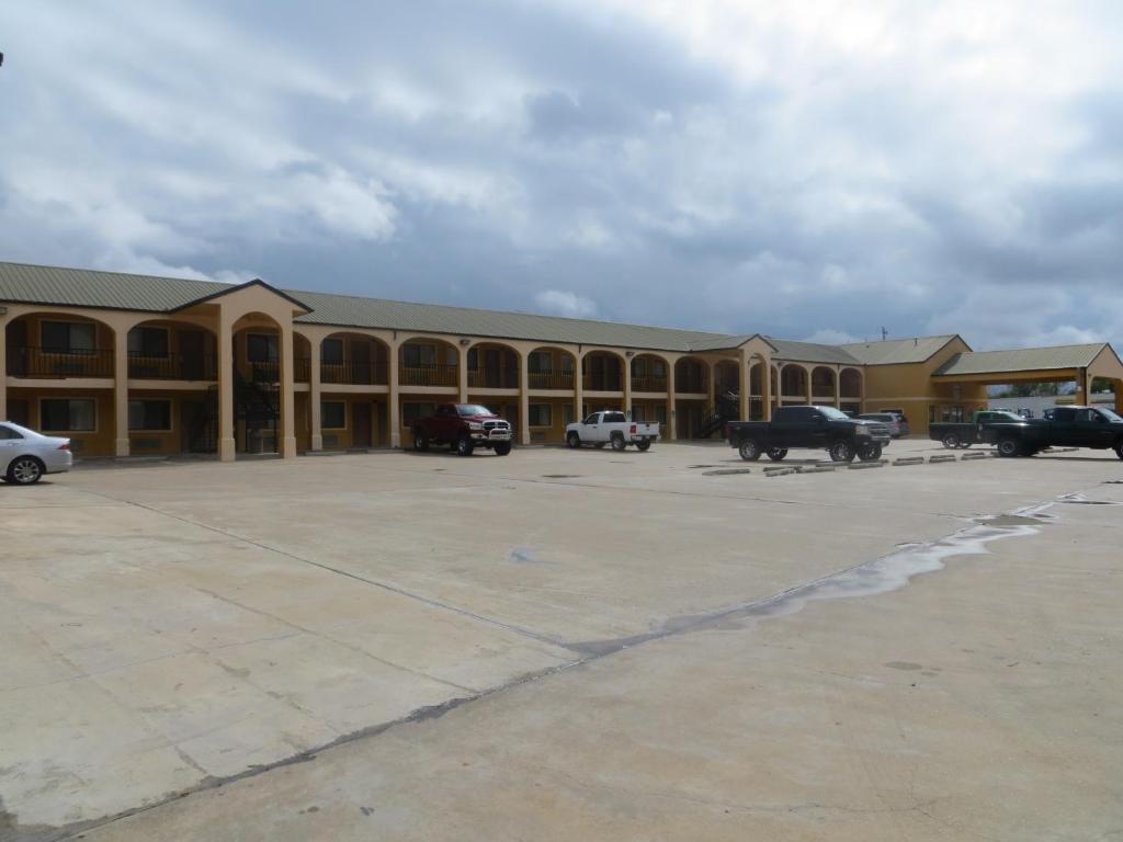 La Grange Executive Inn And Suites Kültér fotó